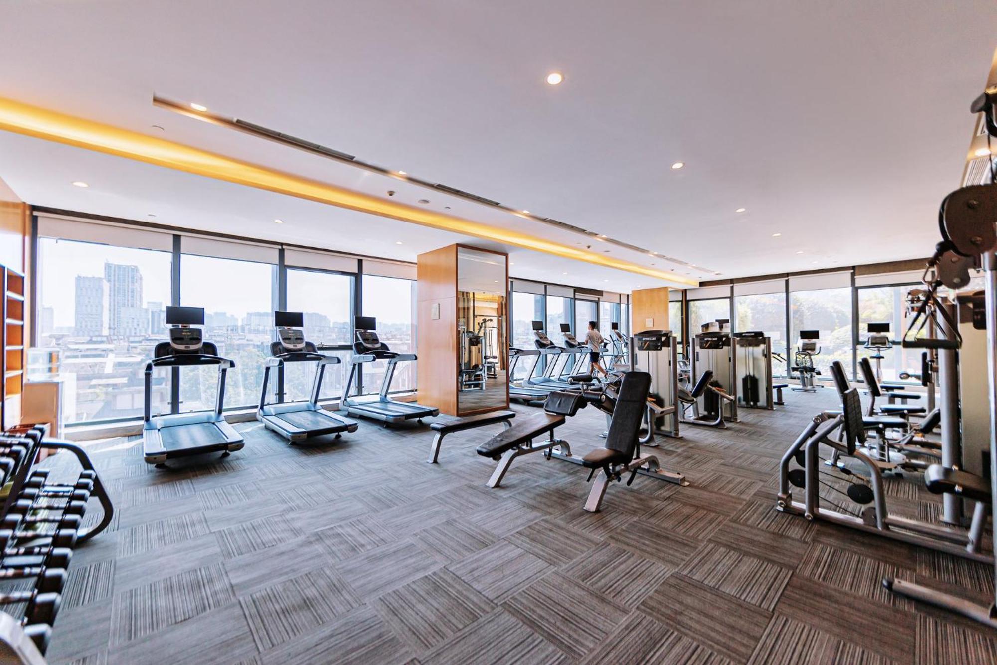 Hotel Crowne Plaza Yibin By Ihg Exterior foto